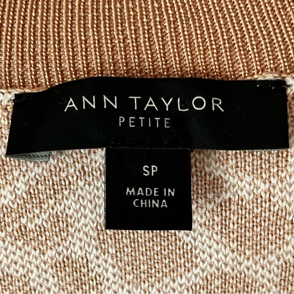 Ann Taylor Animal Print Cardigan, Lt Terracotta/White, Sz. SP - Picture 5 of 8